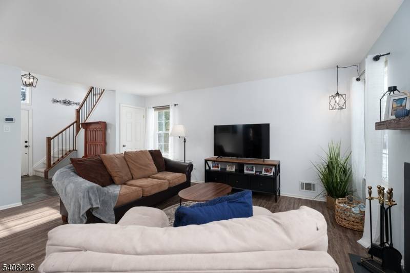 Franklin Twp., NJ 08873,71 Avebury Pl