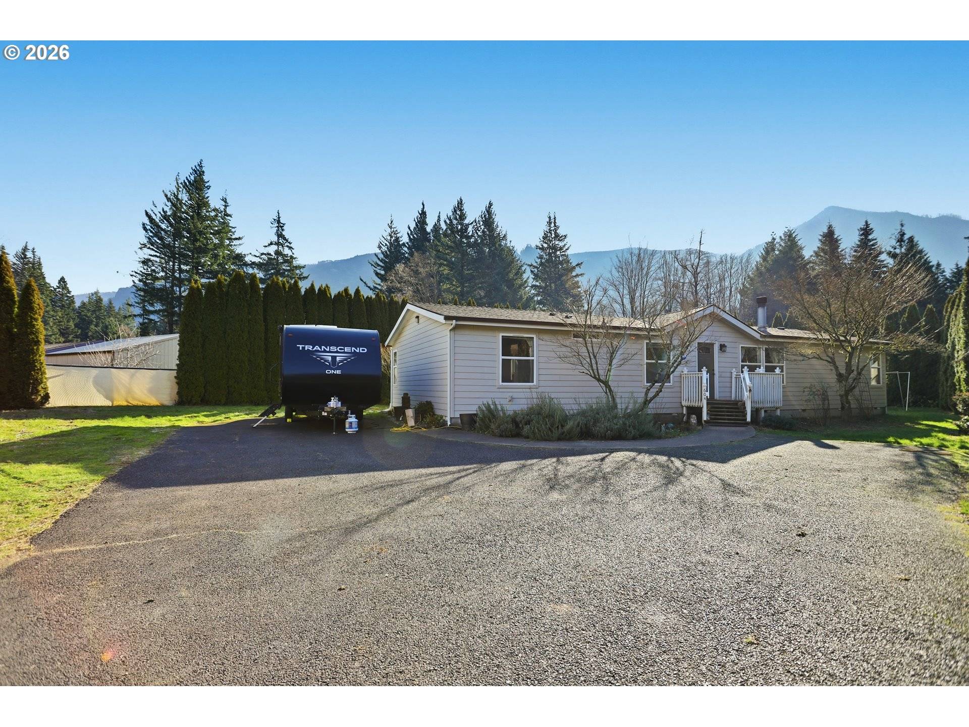 604 SE Forest LN, Cascade Locks, OR 97014