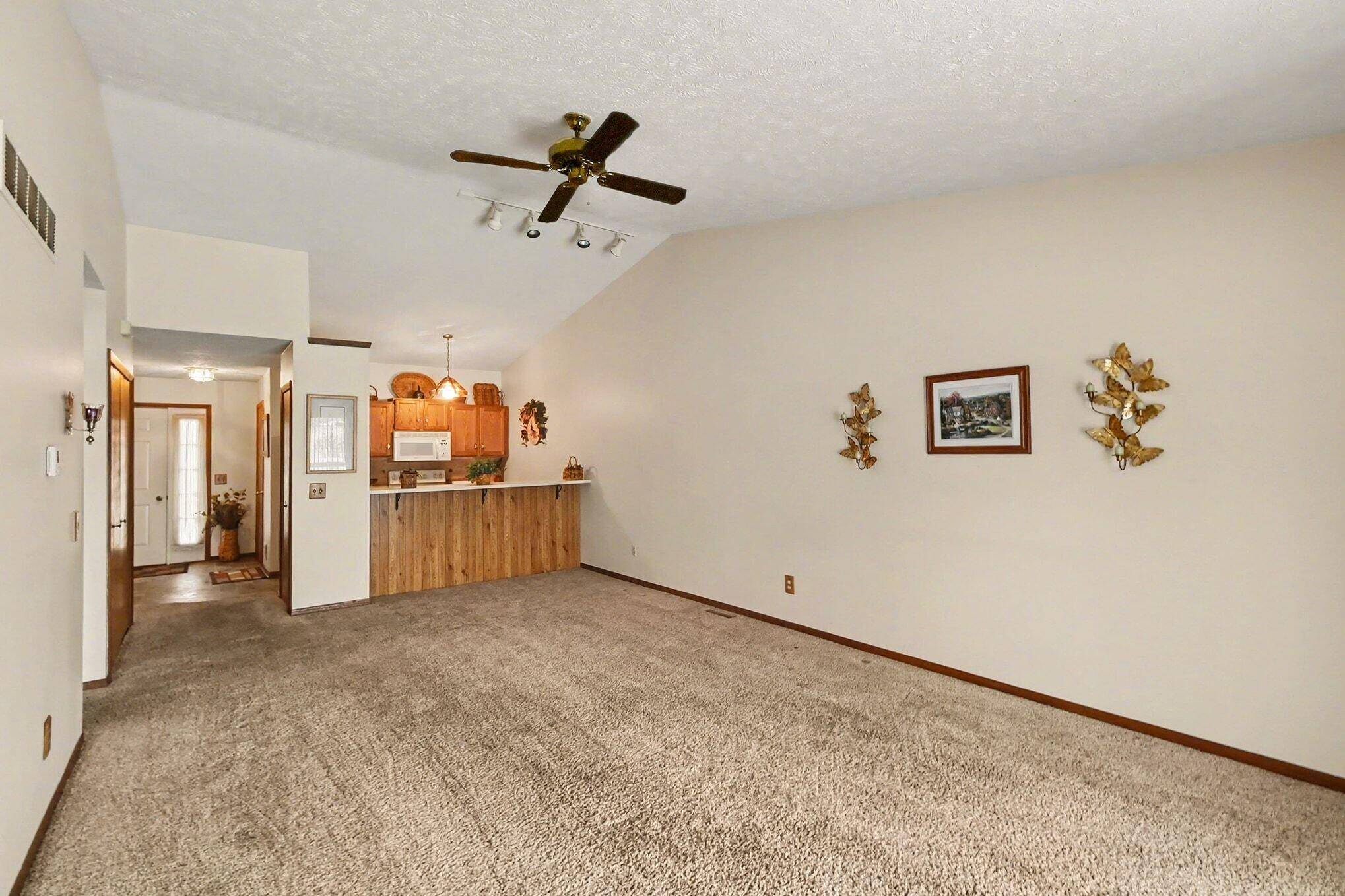 St. Johns, MI 48879,1197 Sunview DR #14