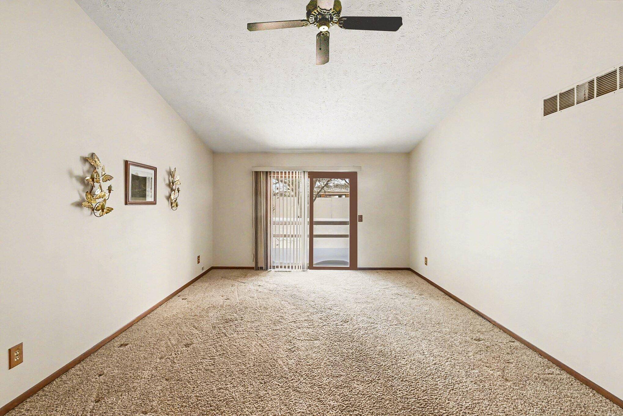 St. Johns, MI 48879,1197 Sunview DR #14