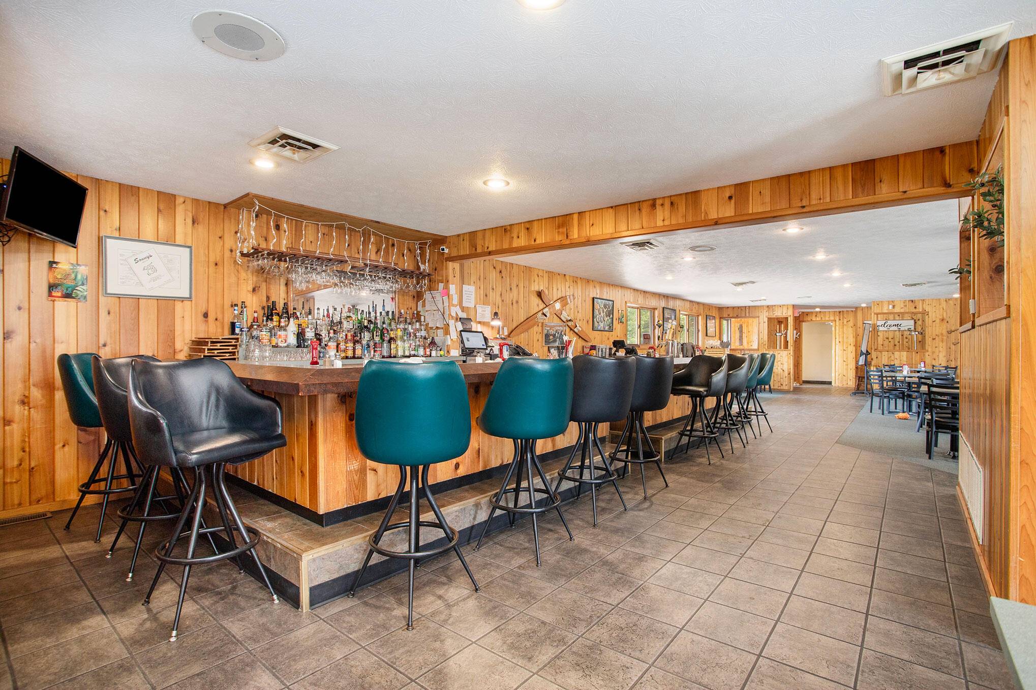 1021 W Front ST, Buchanan City, MI 49107