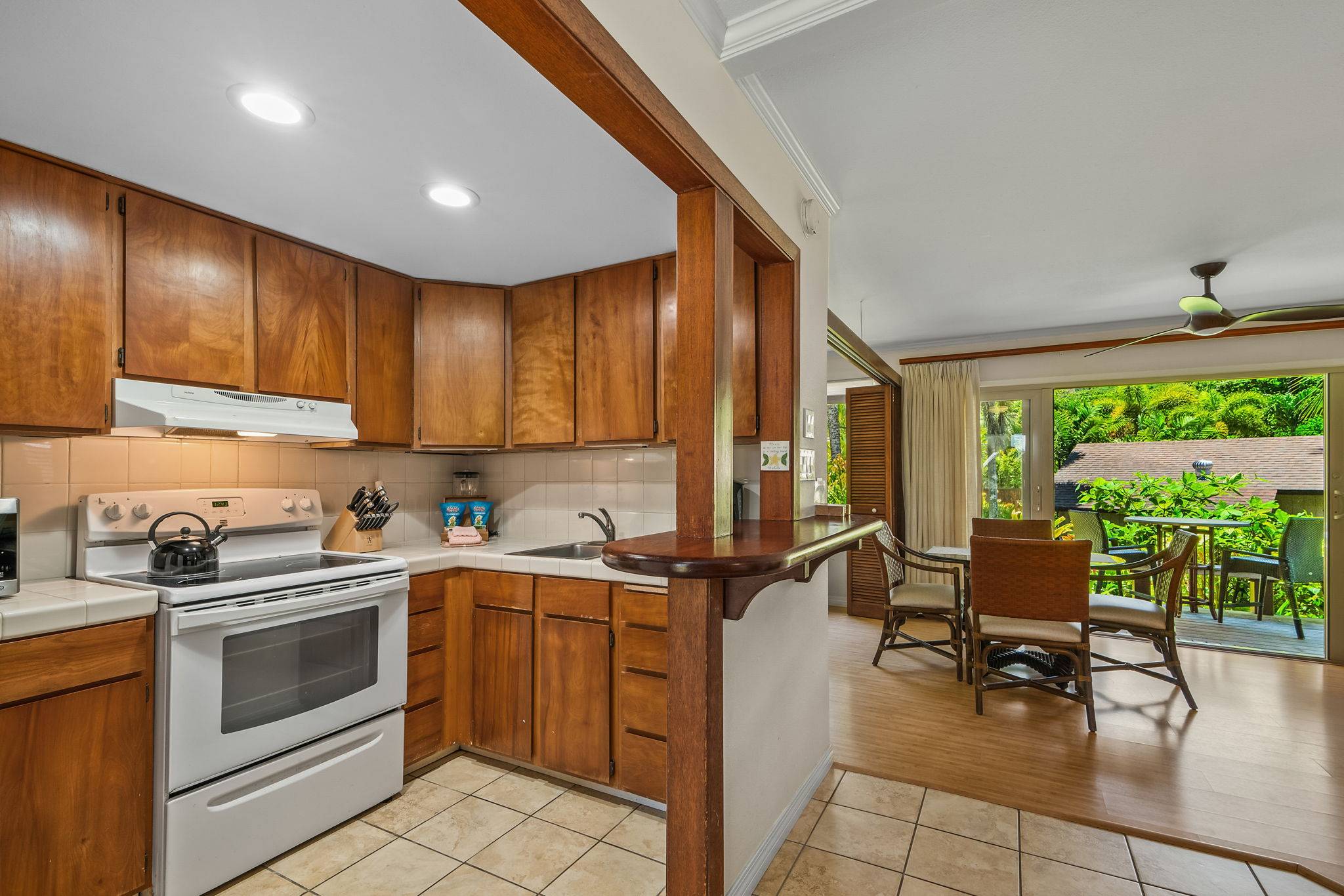 5-7130 KUHIO HWY #M1, Hanalei, HI 96722