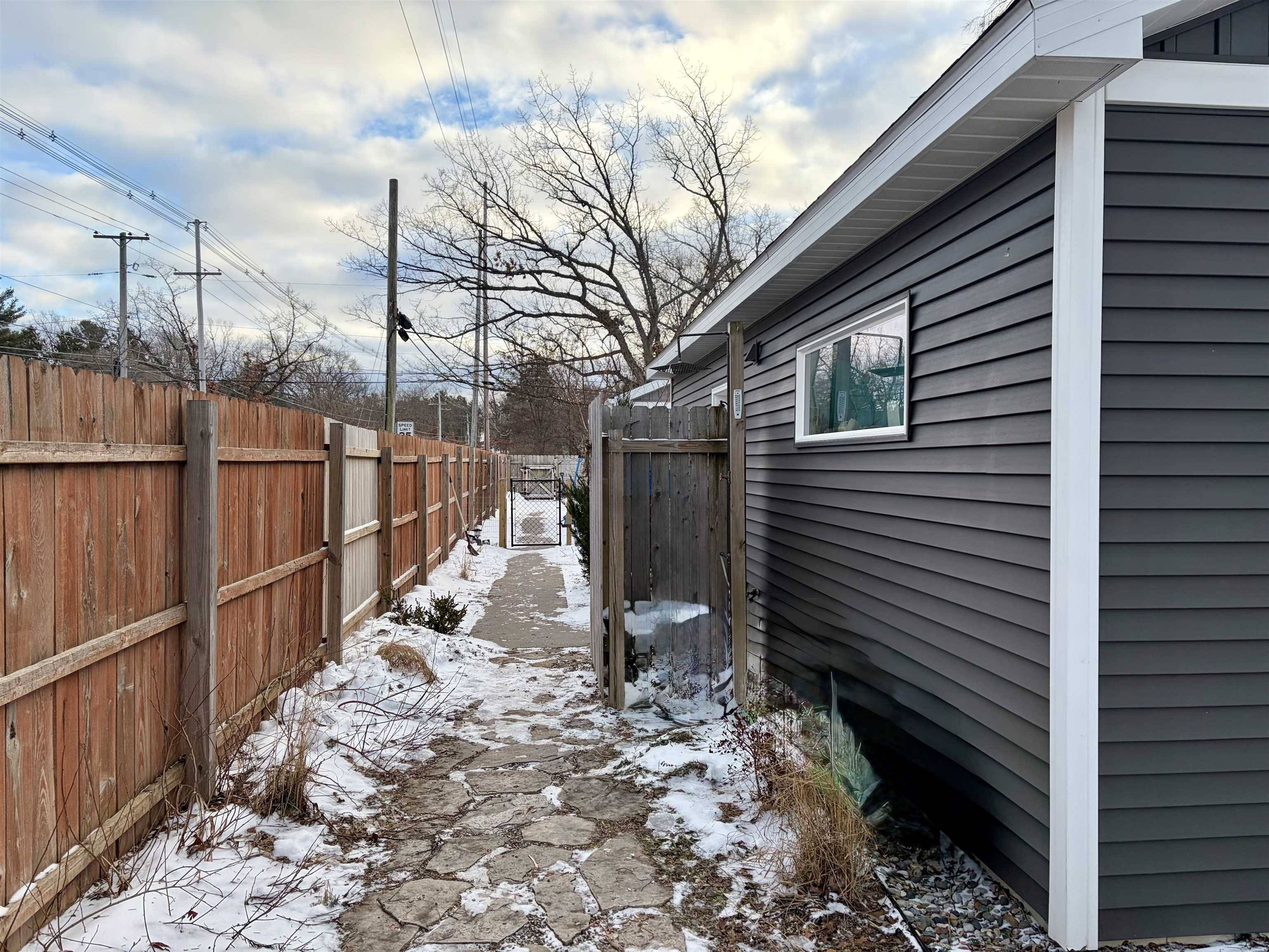 Traverse City, MI 49684,152 E Fourteenth ST