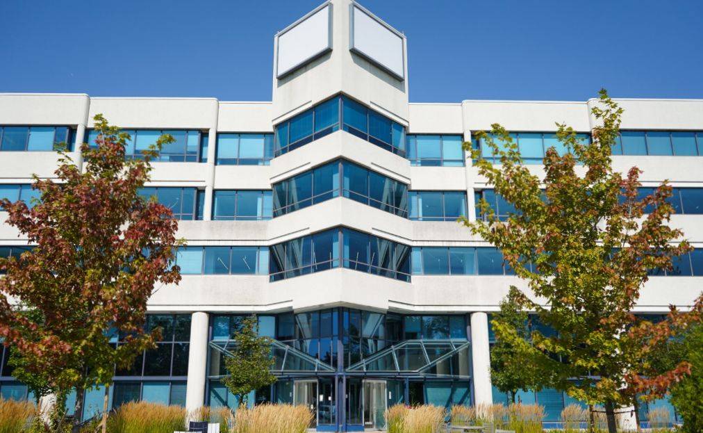 140 Allstate Pkwy #Unit 300-400, Markham, ON L3R 5Y8