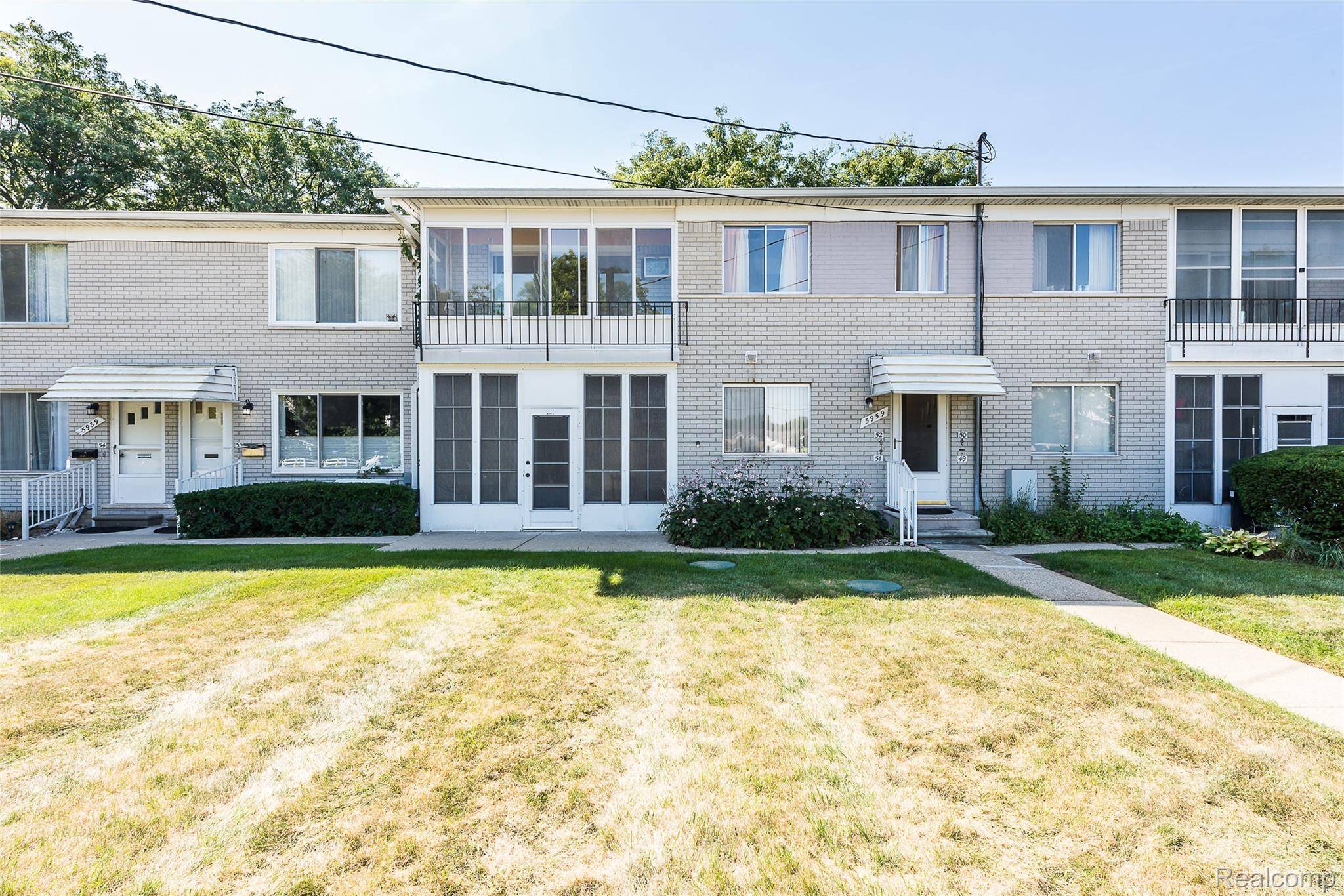 Brighton, MI 48116,5959 Alan DR #52