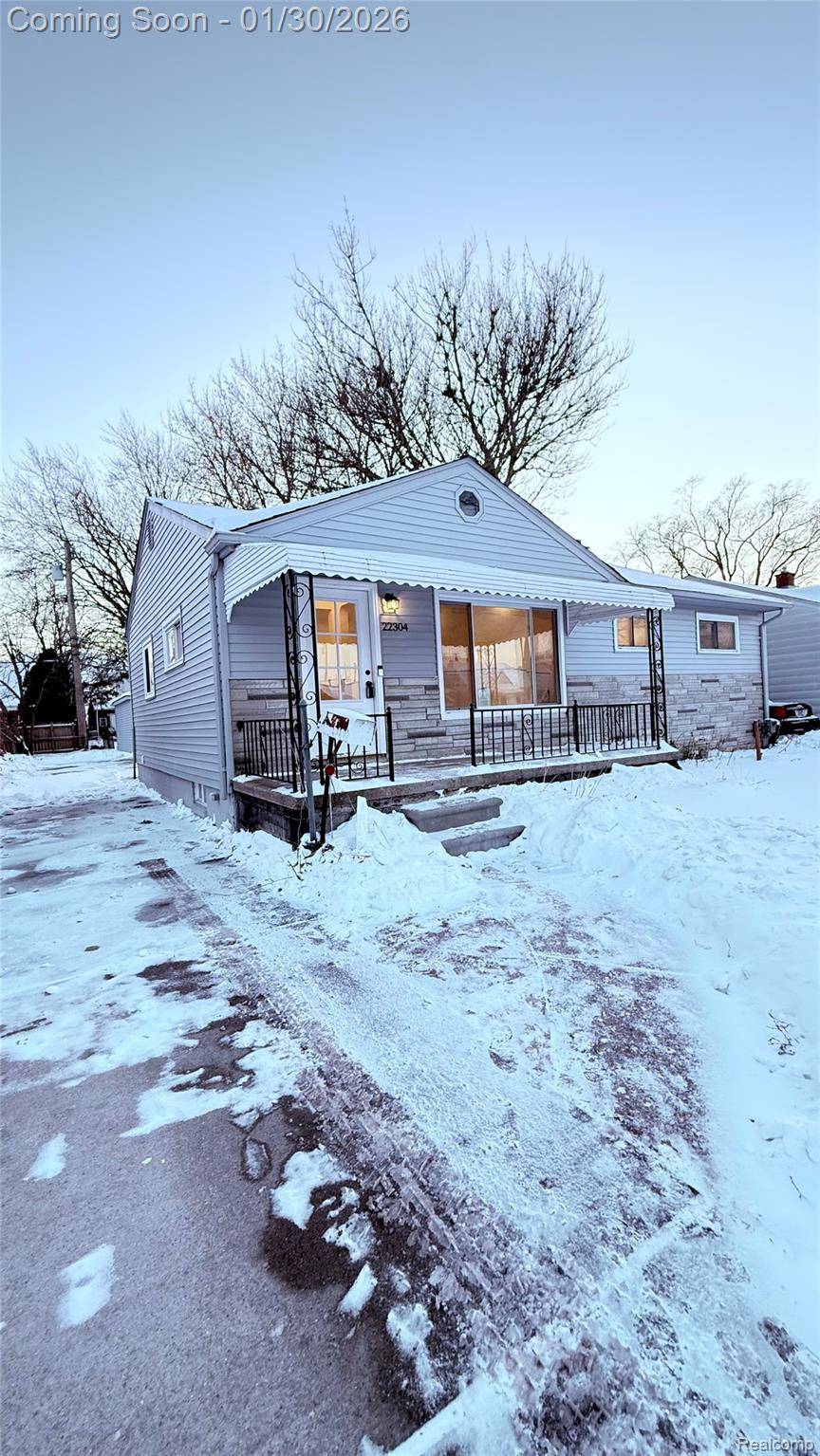 St. Clair Shores, MI 48080,22304 California ST