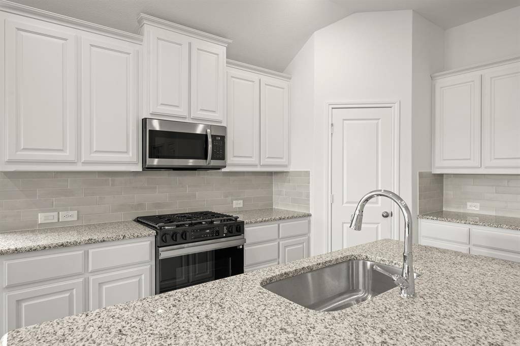 Joshua, TX 76058,4325 Sun Meadow Drive