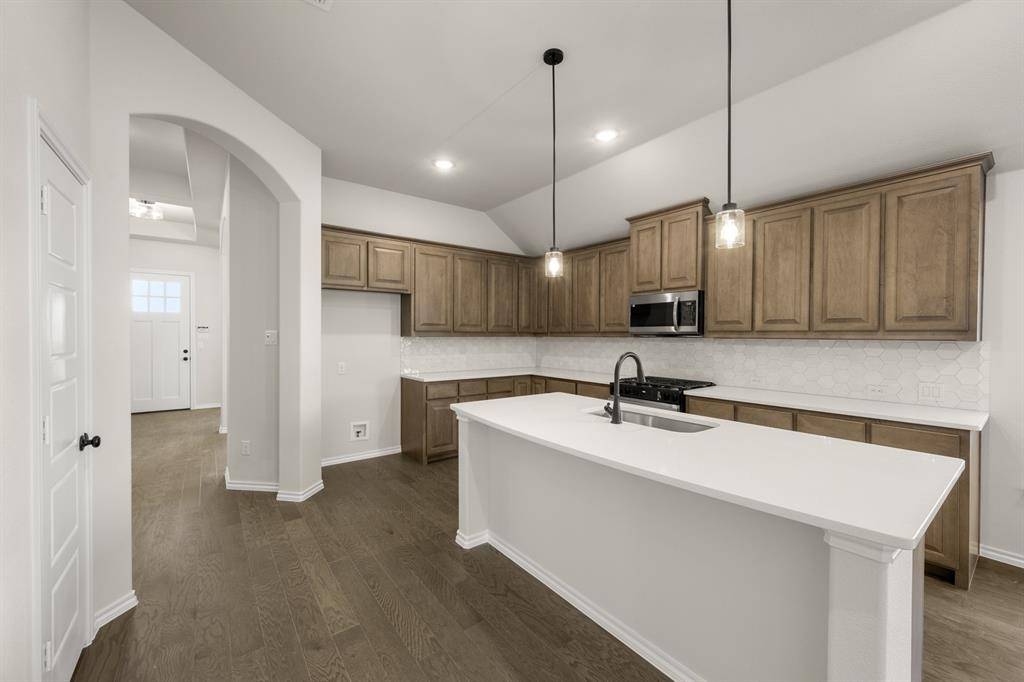 Joshua, TX 76058,7712 Gatevine Avenue