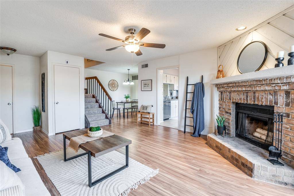 Farmers Branch, TX 75234,14800 Enterprise Drive #19A