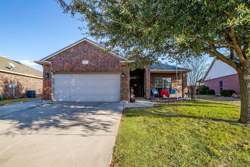Burleson, TX 76028,729 W Bend Boulevard