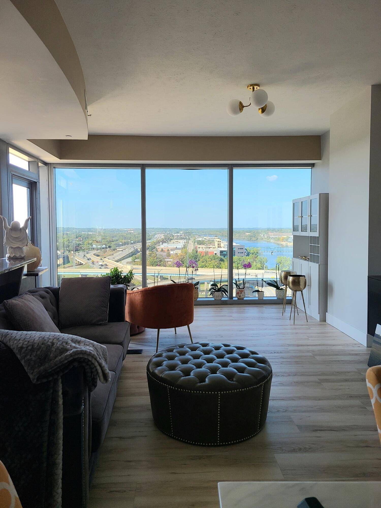 Grand Rapids, MI 49504,335 Bridge ST NW #1005