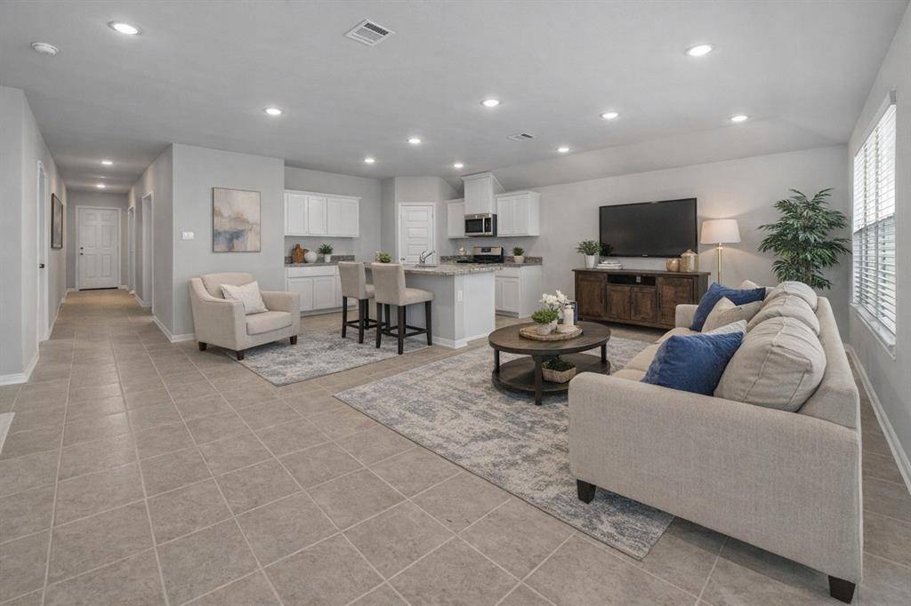 Van Alstyne, TX 75495,1504 Foxglove