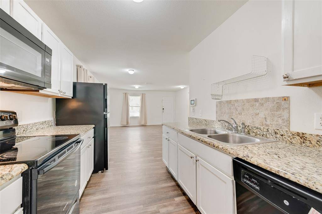 Dallas, TX 75215,3815 Spence Street