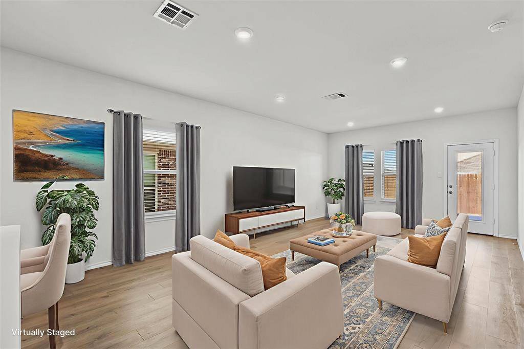 Royse City, TX 75189,809 Trough Street