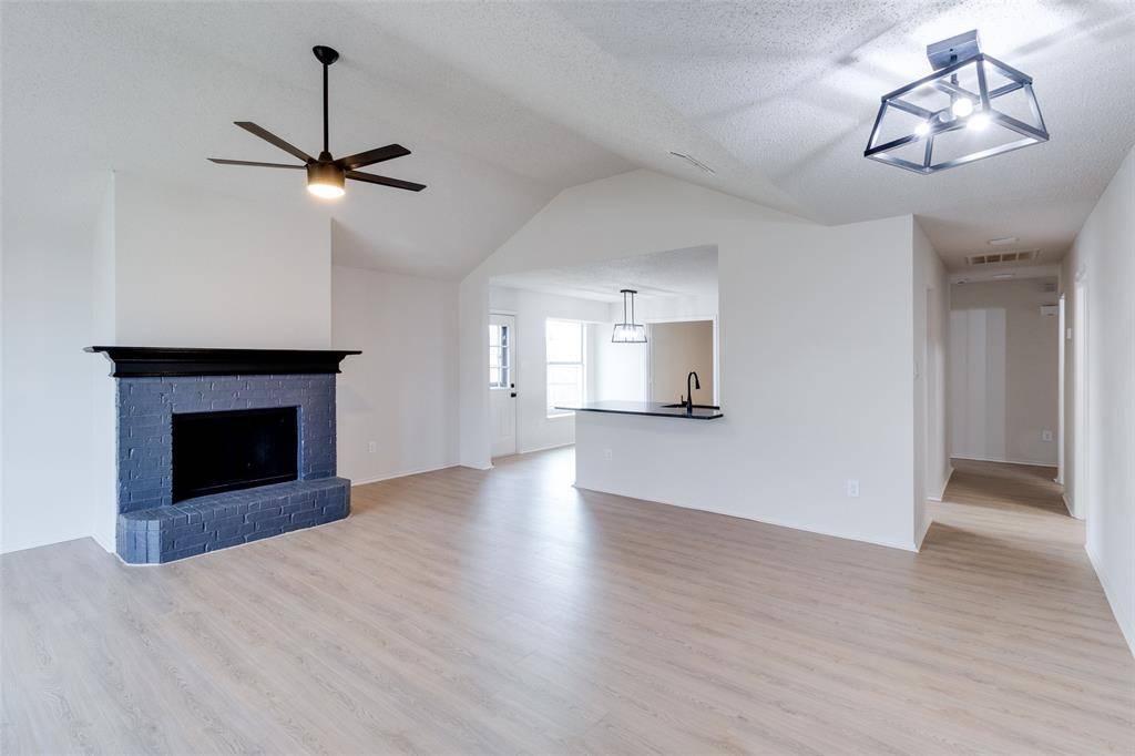 Fort Worth, TX 76123,5005 Button Willow Drive