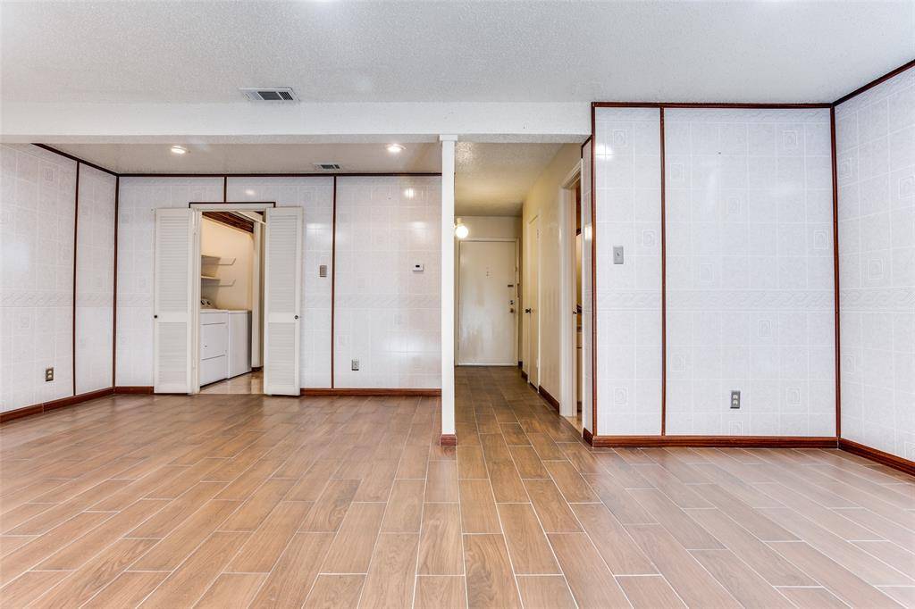 Richardson, TX 75081,2330 Village North Drive