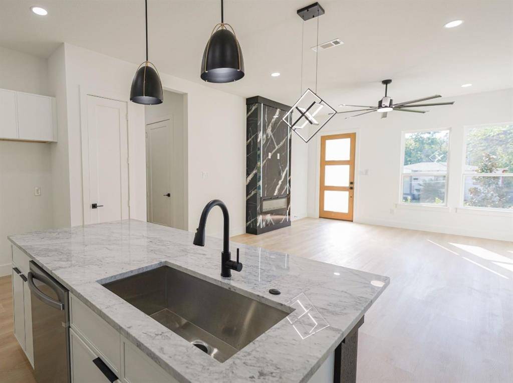 Dallas, TX 75216,4623 Luzon Street