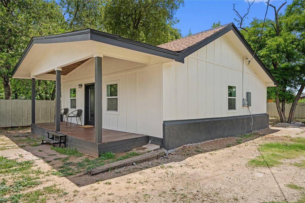 1410 Nealton Street, Bellmead, TX 76705