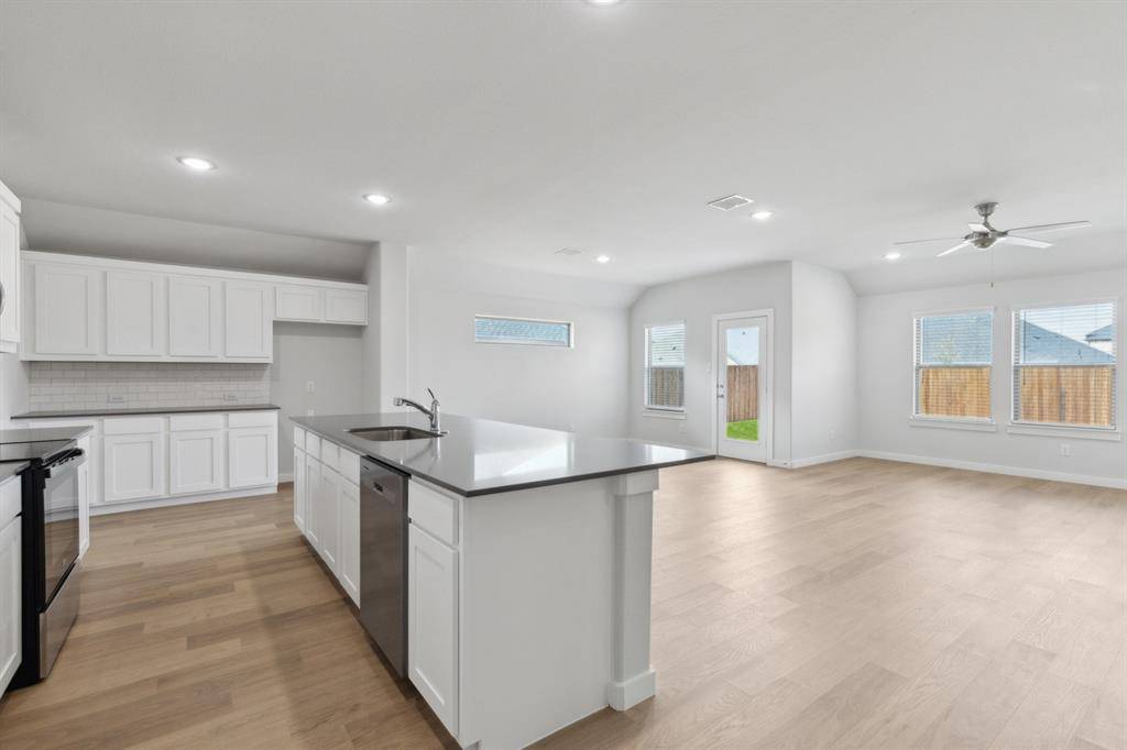 Greenville, TX 75402,330 Arcane Street