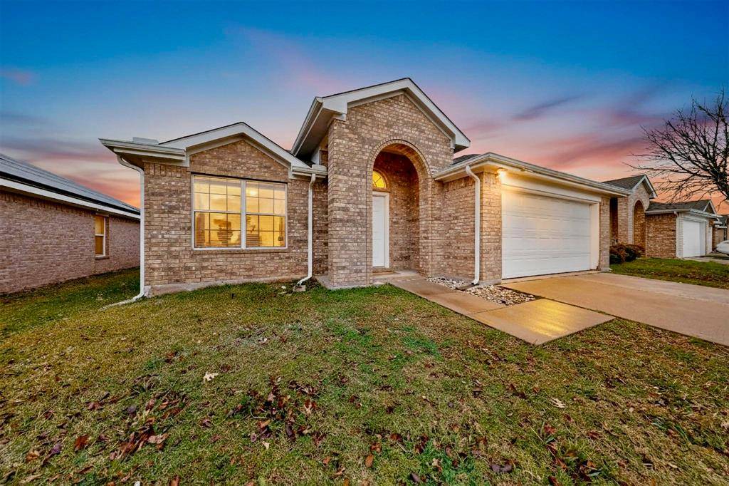 Arlington, TX 76002,6721 Waterlilly Drive