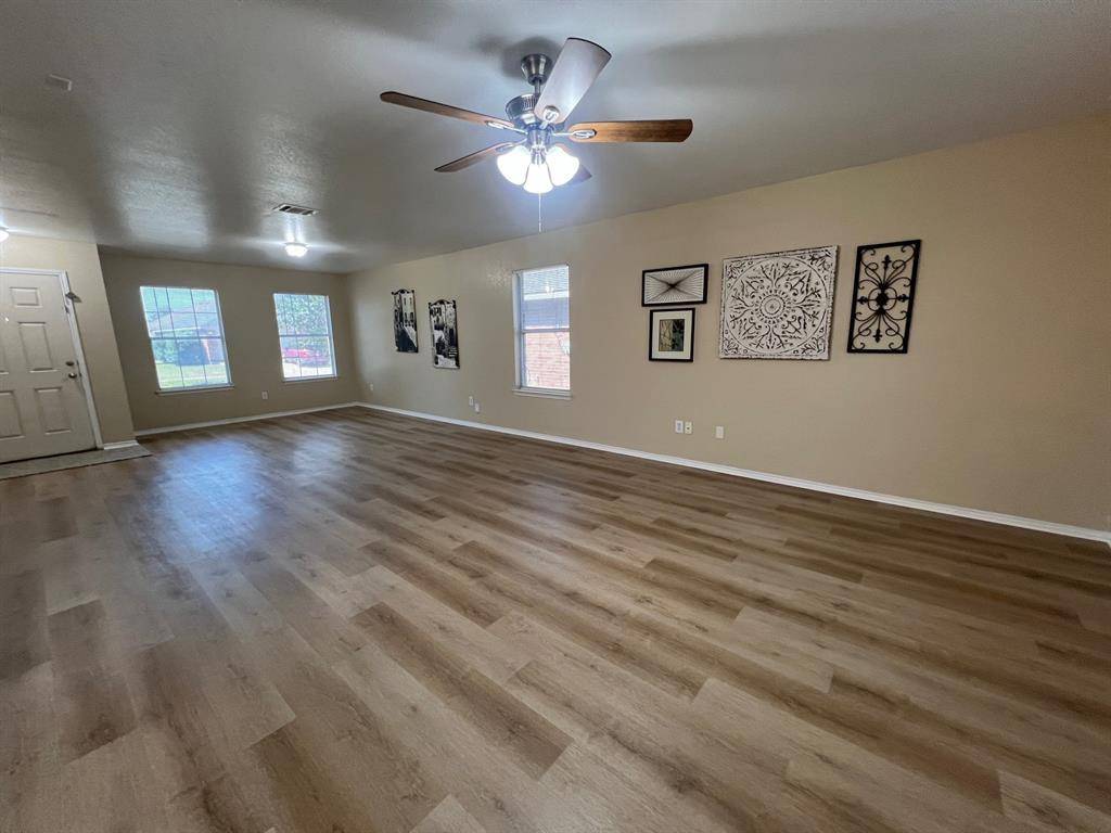 Fort Worth, TX 76131,616 Destin Drive