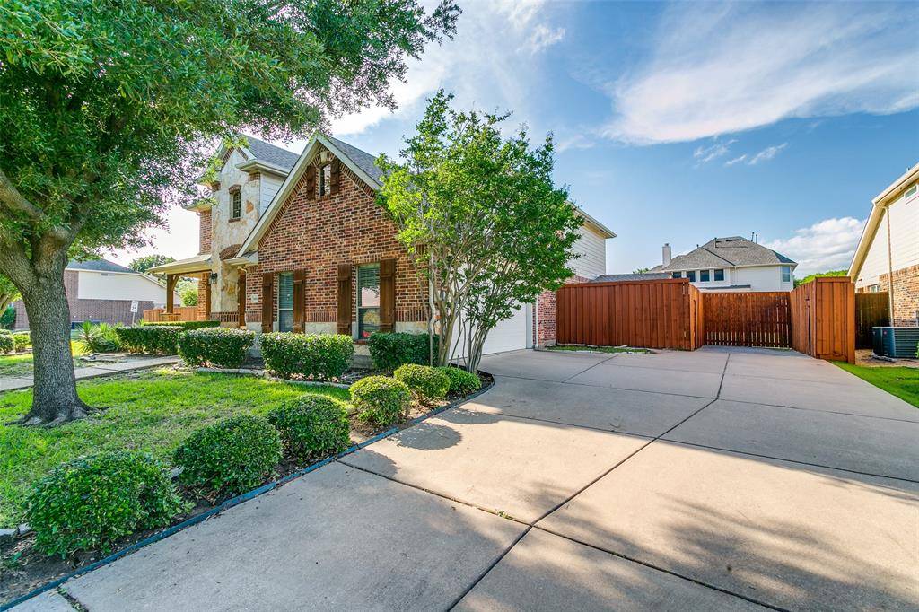 Corinth, TX 76208,3801 Emerald Park Drive