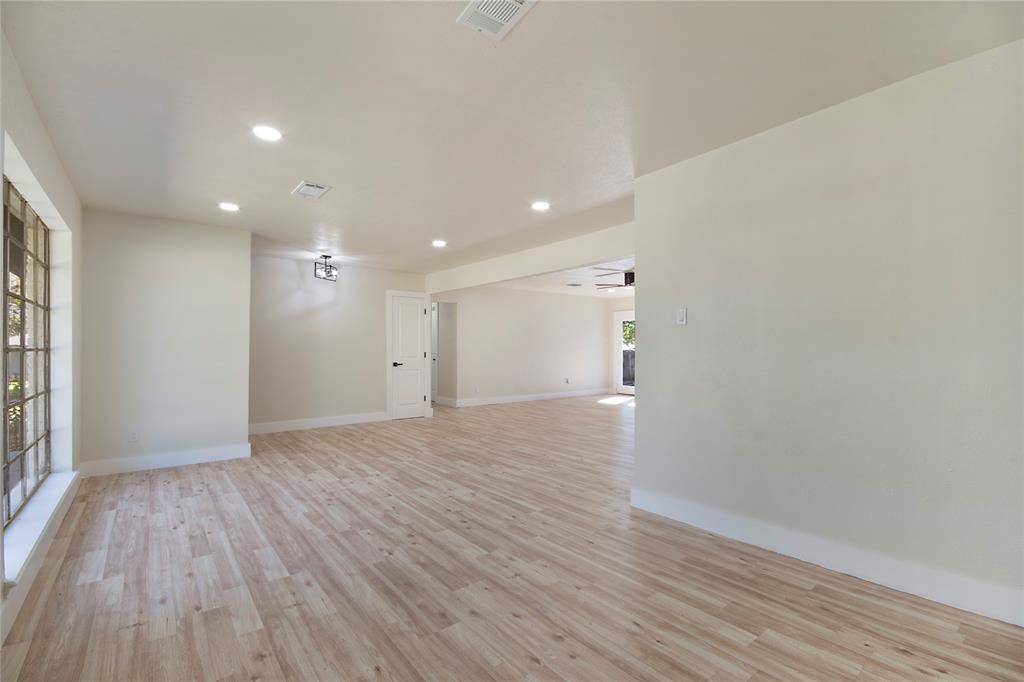 Dallas, TX 75232,1212 Willow Glen Drive