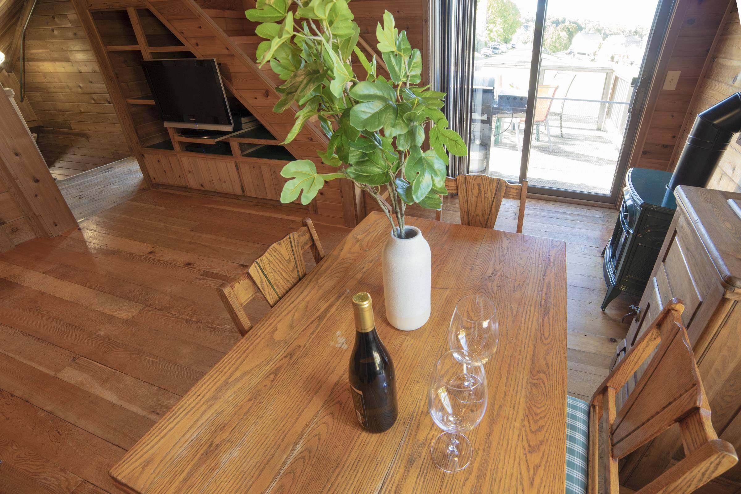 7300 Crystal AVE, Benzoniatownship_benzie, MI 49617