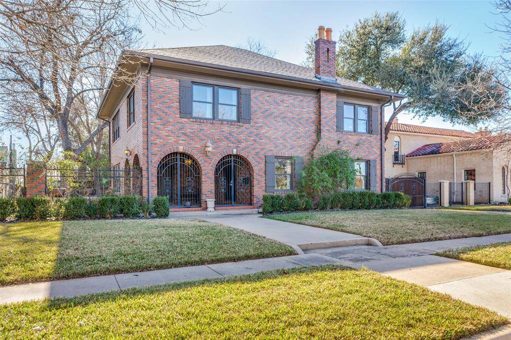 Fort Worth, TX 76109,2809 Park Hill Drive