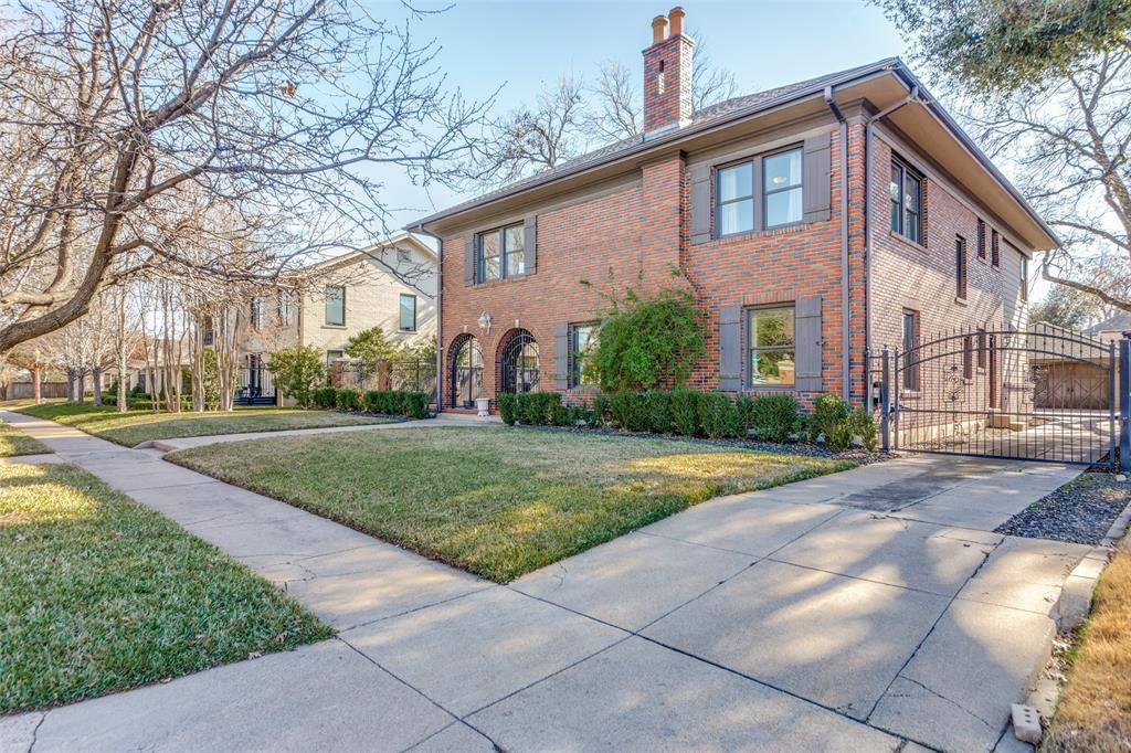 Fort Worth, TX 76109,2809 Park Hill Drive