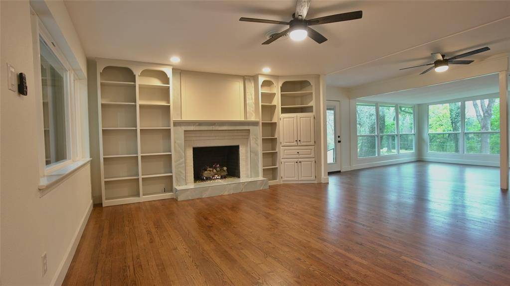 Dallas, TX 75228,9762 Twin Creek Drive