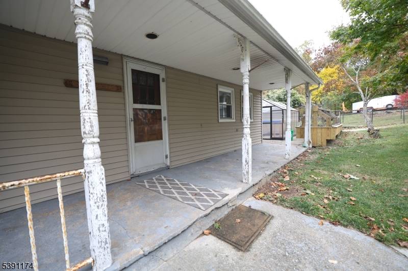 Andover Twp., NJ 07848,994 Limecrest Rd