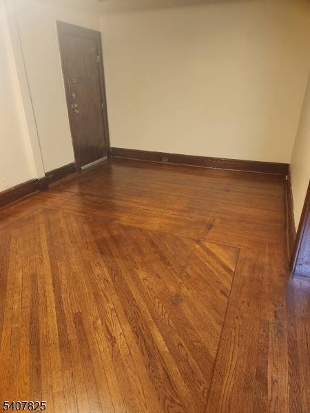 Newark City, NJ 07106,63 Lindsley Ave #1