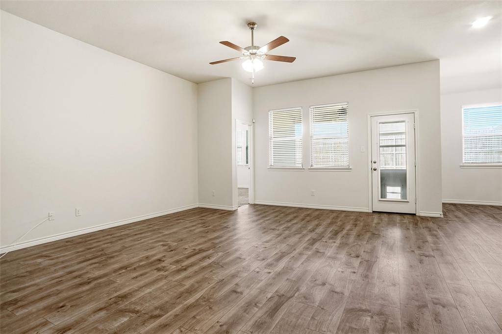 Princeton, TX 75407,704 Saddle Club Way