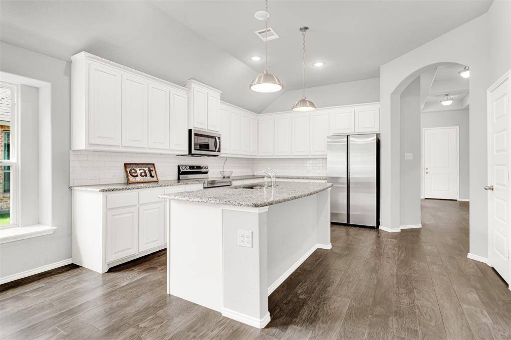 Azle, TX 76020,208 Rosemary Drive