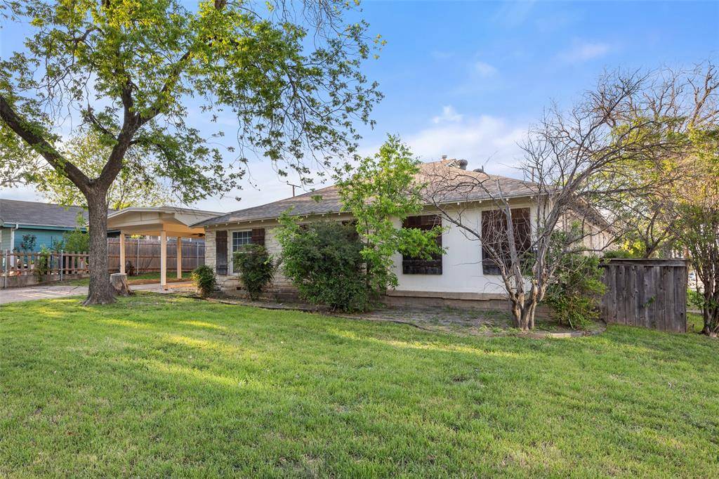 Fort Worth, TX 76110,2200 W Rosedale Street S #B