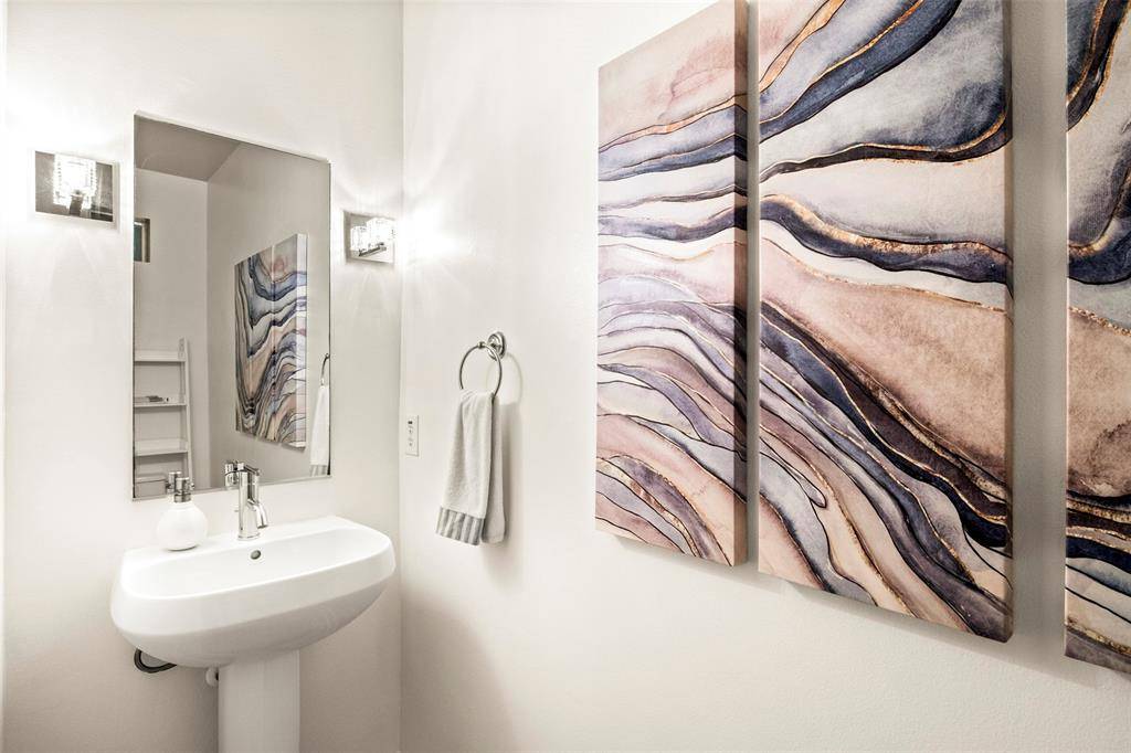 Dallas, TX 75204,2950 Mckinney Avenue #412