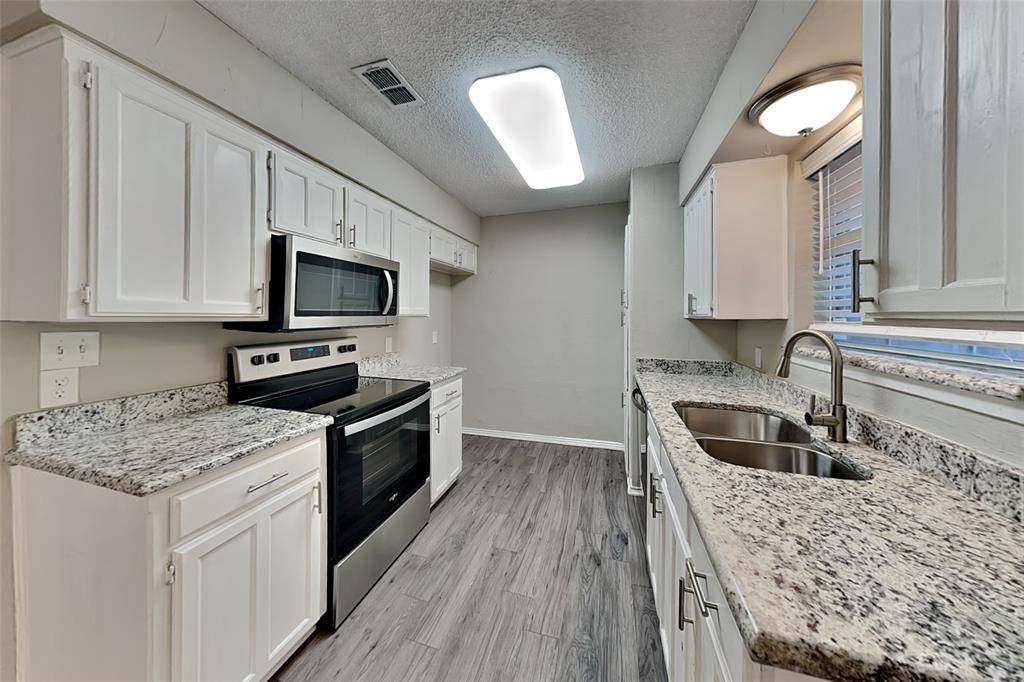 Watauga, TX 76148,8021 Berrybrook Drive