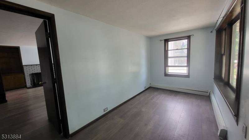 Ridgefield Park Village, NJ 07660,47 Hackensack Ave