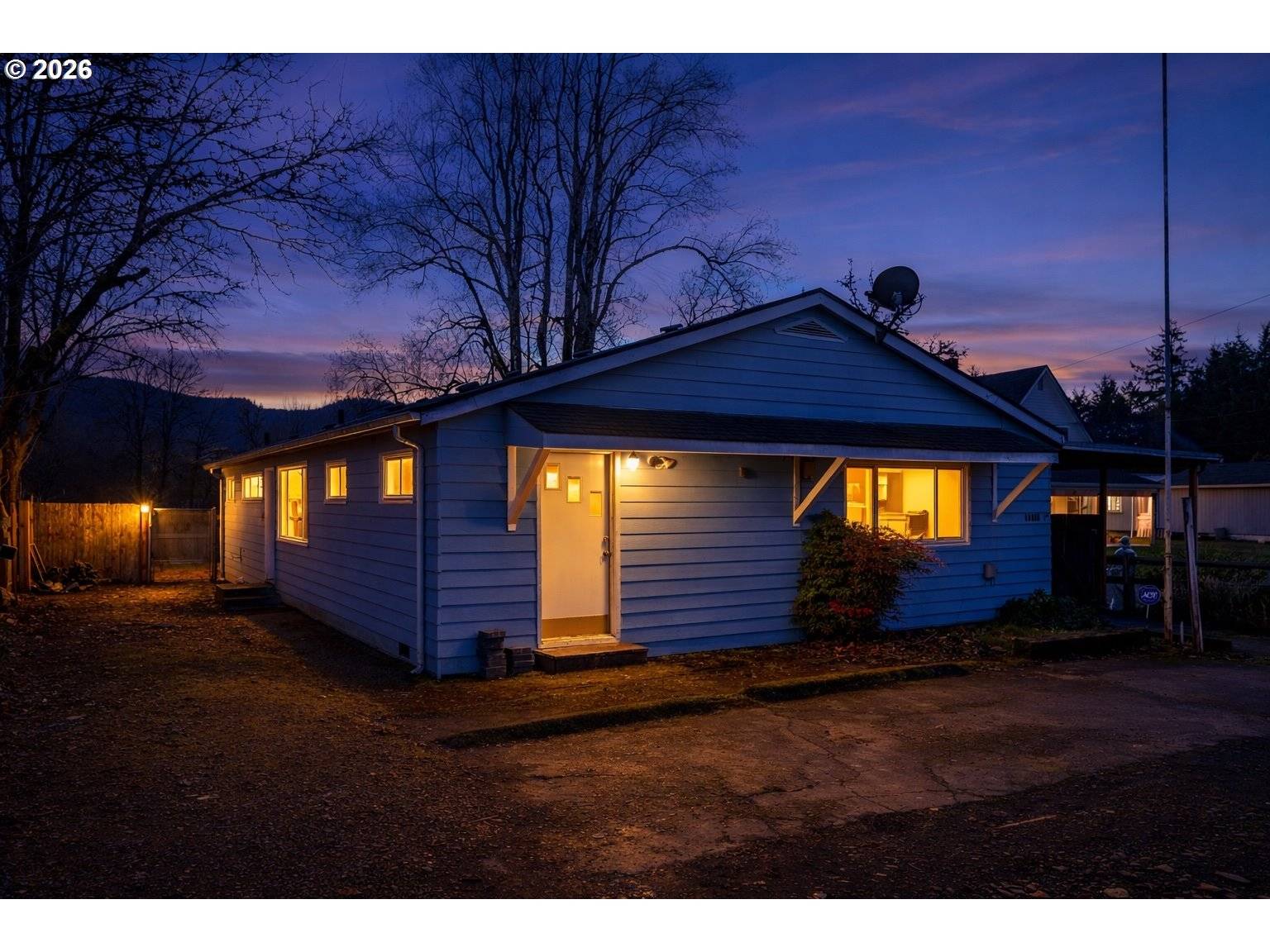 92133 MARCOLA RD, Marcola, OR 97454