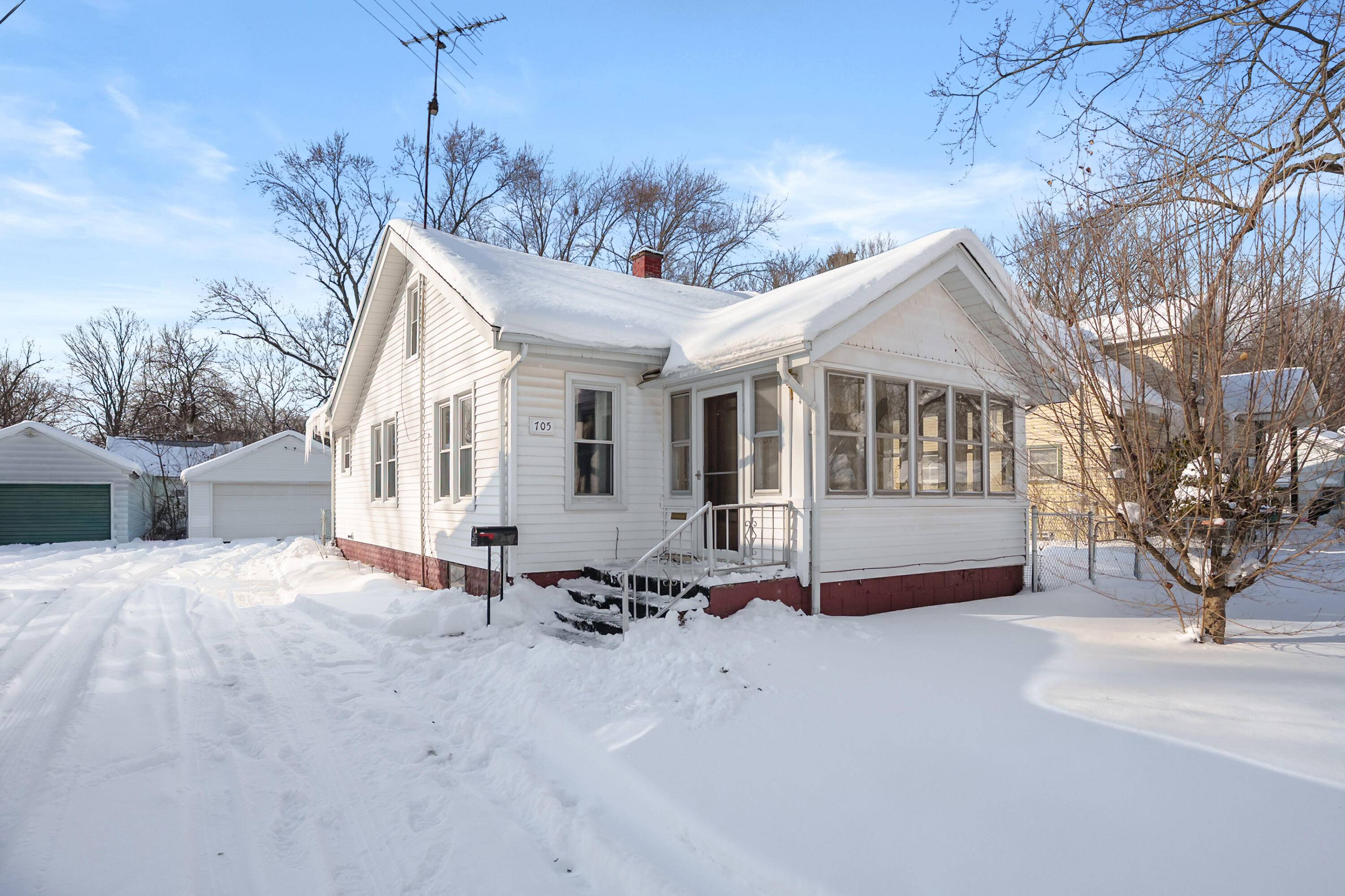 Kalamazoo, MI 49048,705 Dayton AVE