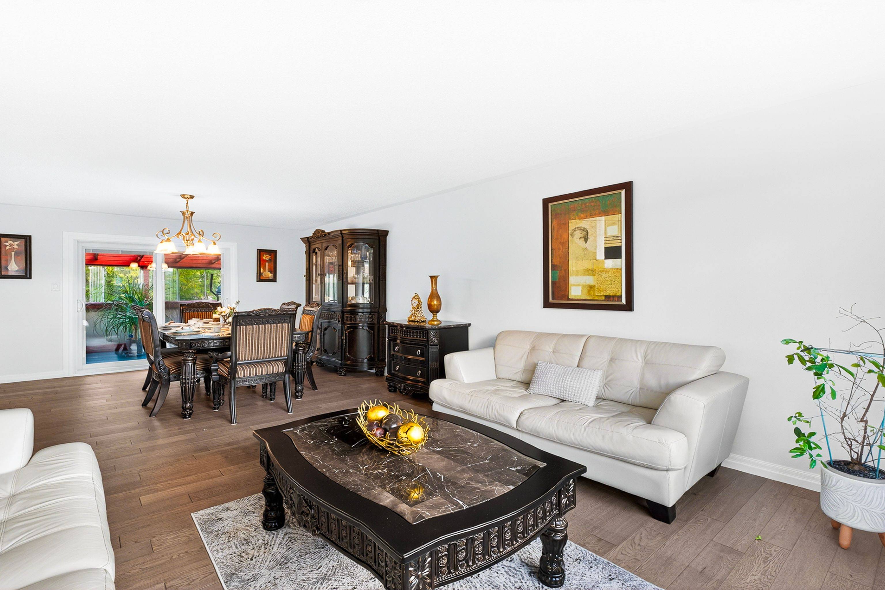 Hamilton, ON L8E 3G2,93 Deerhurst RD