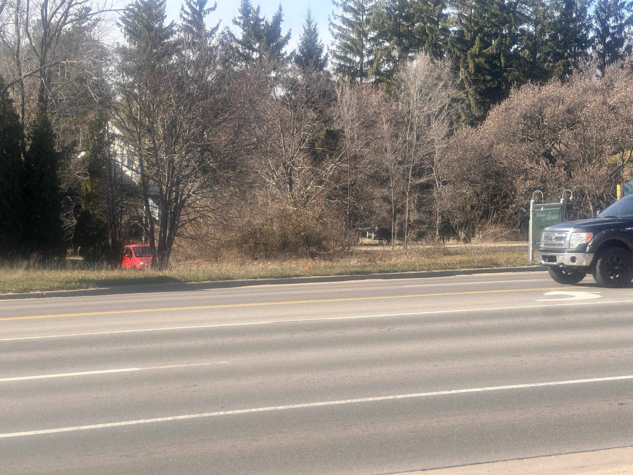 Acme, MI 49610,5957 US-31