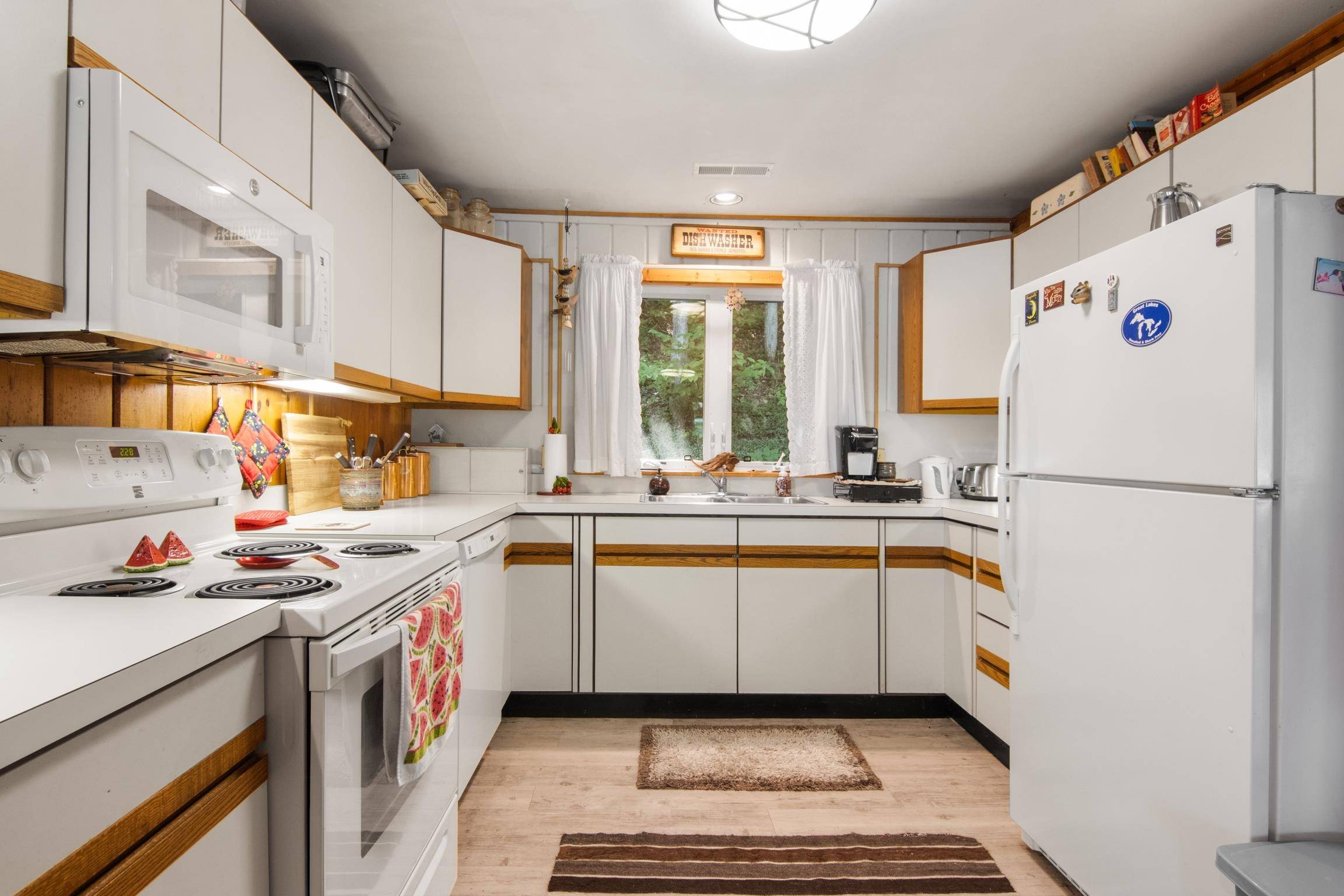 Kewadin, MI 49648,1070 N US-31