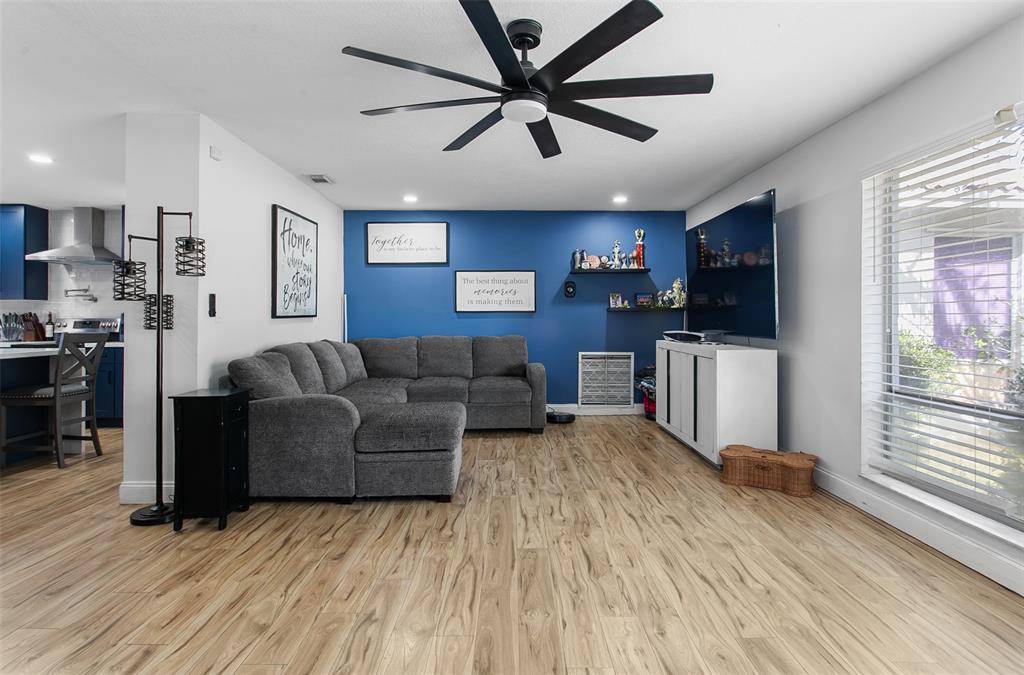 Coral Springs, FL 33071,846 Ramblewood Dr