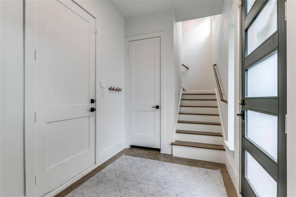 Dallas, TX 75204,4205 Roseland Avenue #203