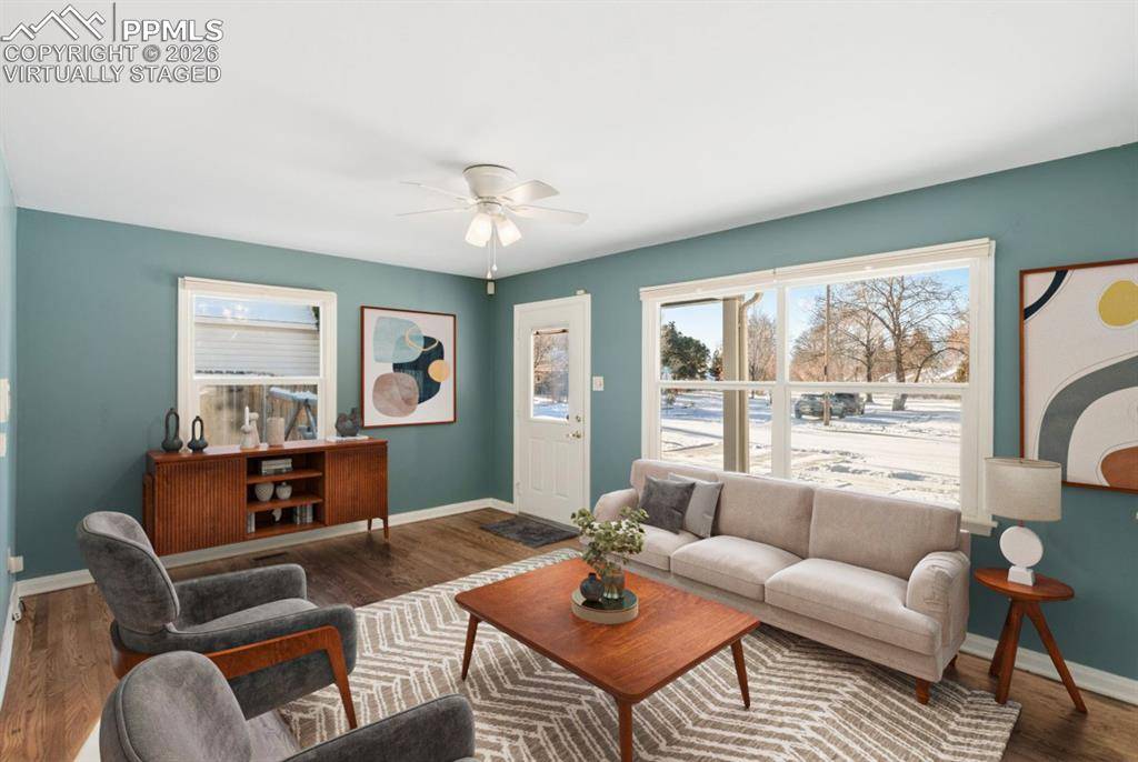 Colorado Springs, CO 80907,526 E La Salle ST