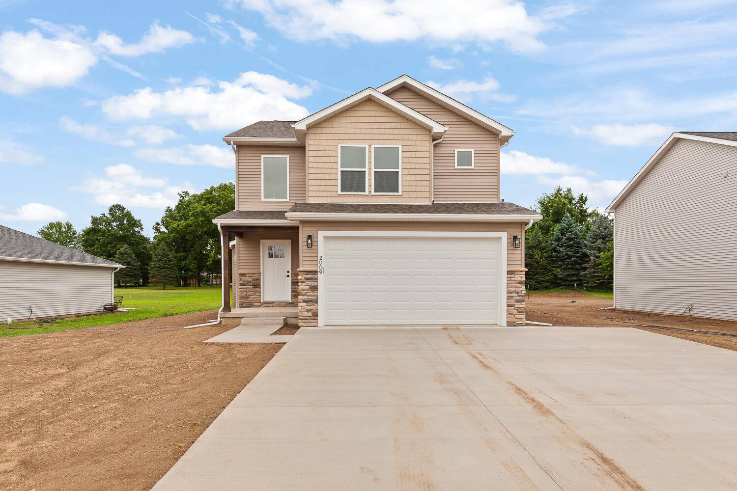 Adrian, MI 49221,2577 E Valley RD