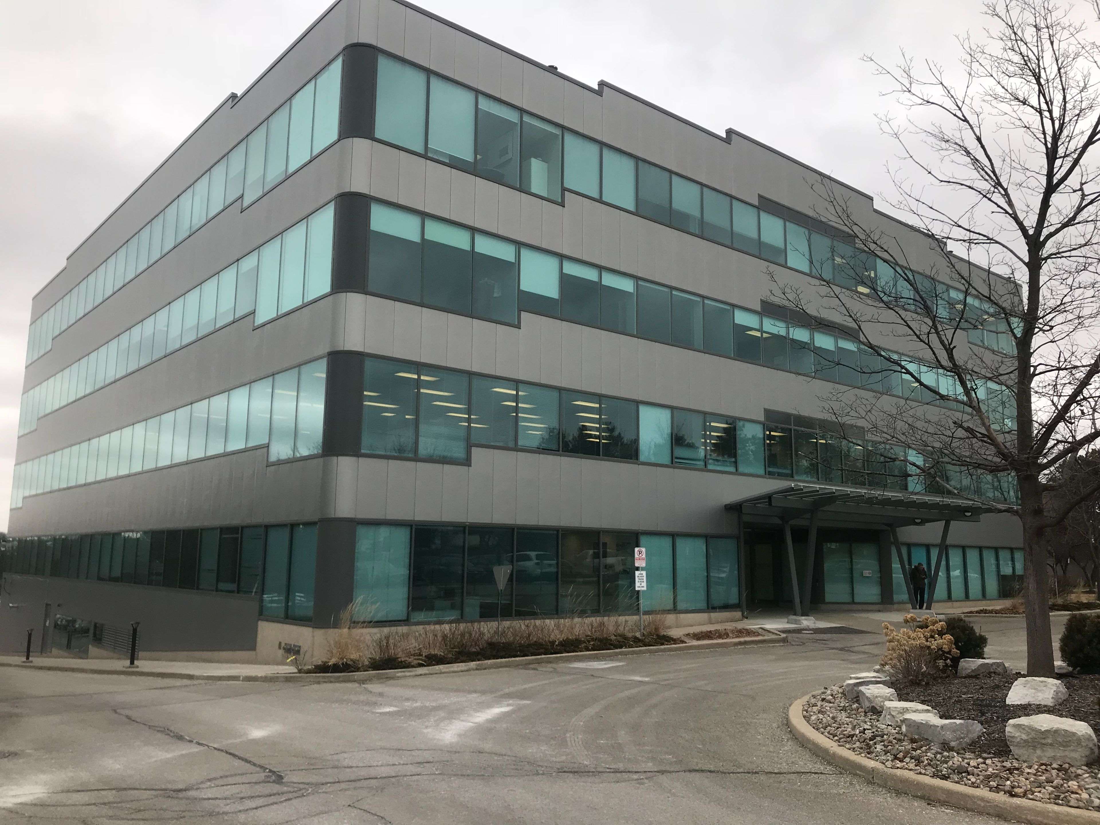 6790 Century AVE #200, Mississauga, ON L5N 2V8