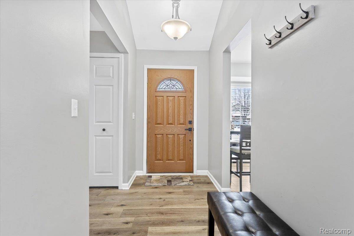 Woodhaven, MI 48183,21526 E Chipmunk TRL